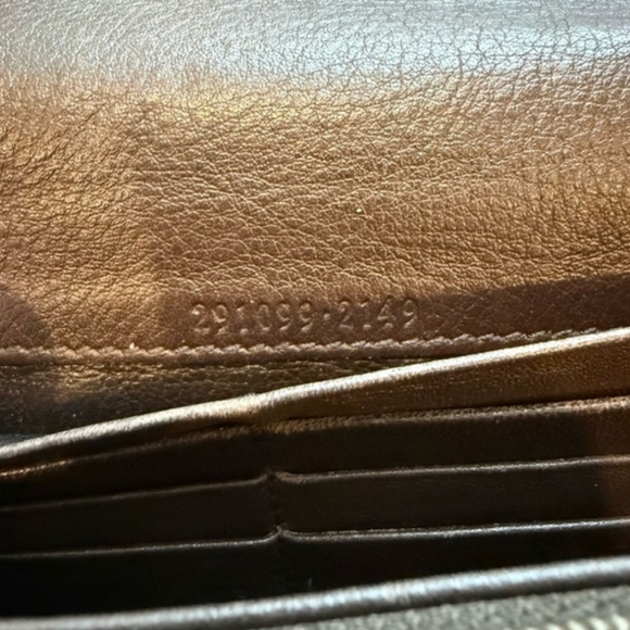 Gucci Wallet - Picture 8 of 15